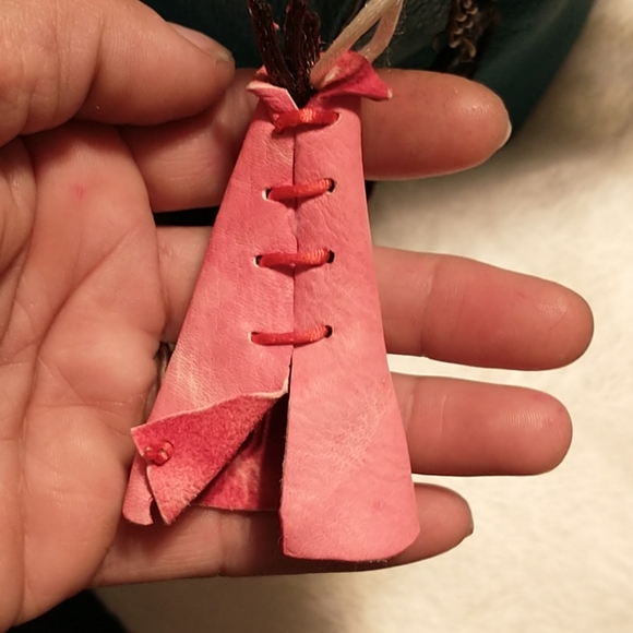 Leather Teepee Bag Charm/ Key Chain - Picture 3 of 5